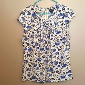Liz Claiborne Career women's short sleeve blouse size large, zipper detaion back